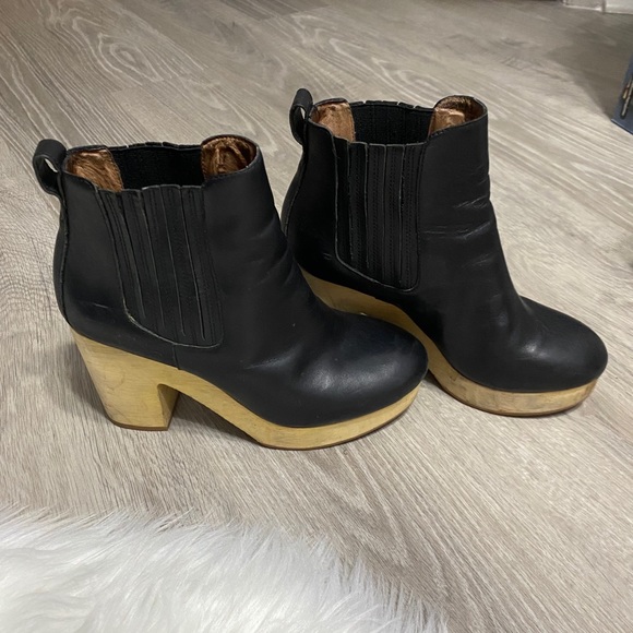 Pre loved Madewell Chelsea clog boot size 7.5 - Picture 2 of 6